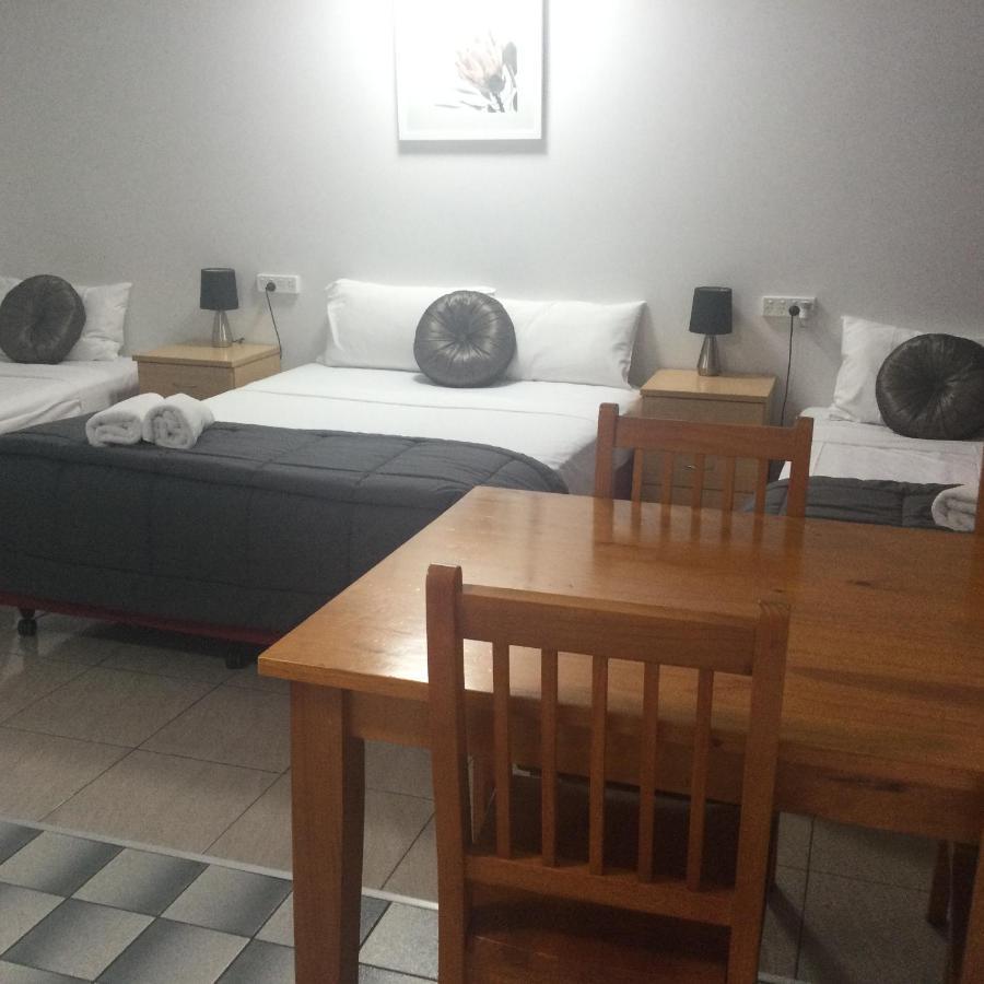 Ayrline Motel 외부 사진